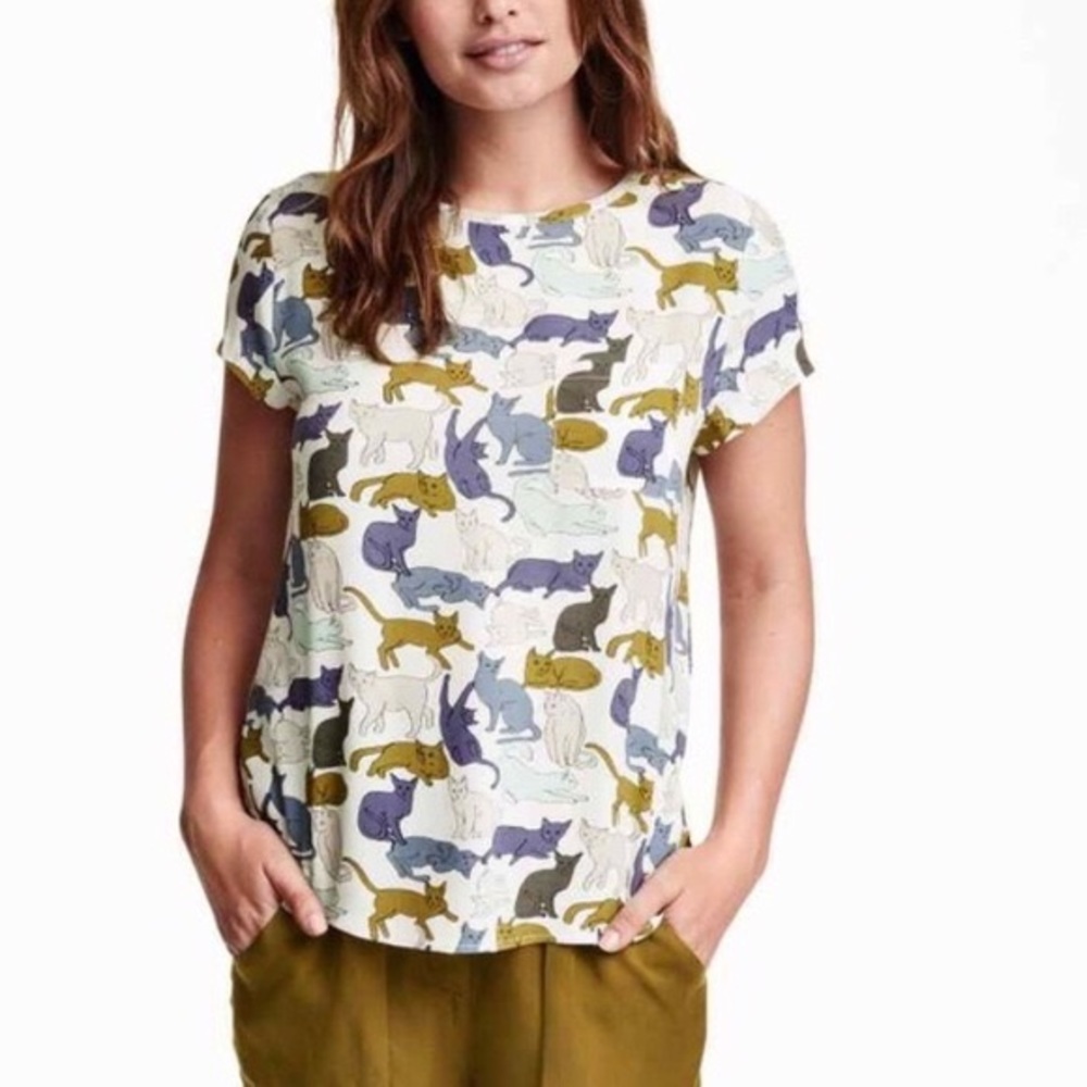 H&M Cat Print Crepe Blouse